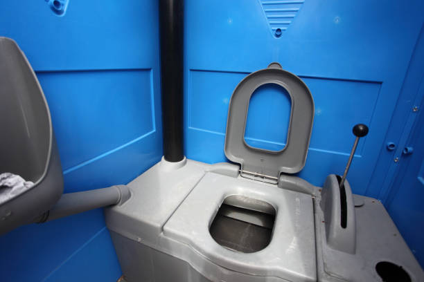 Best Portable restroom trailer rental  in Muskegon, MI